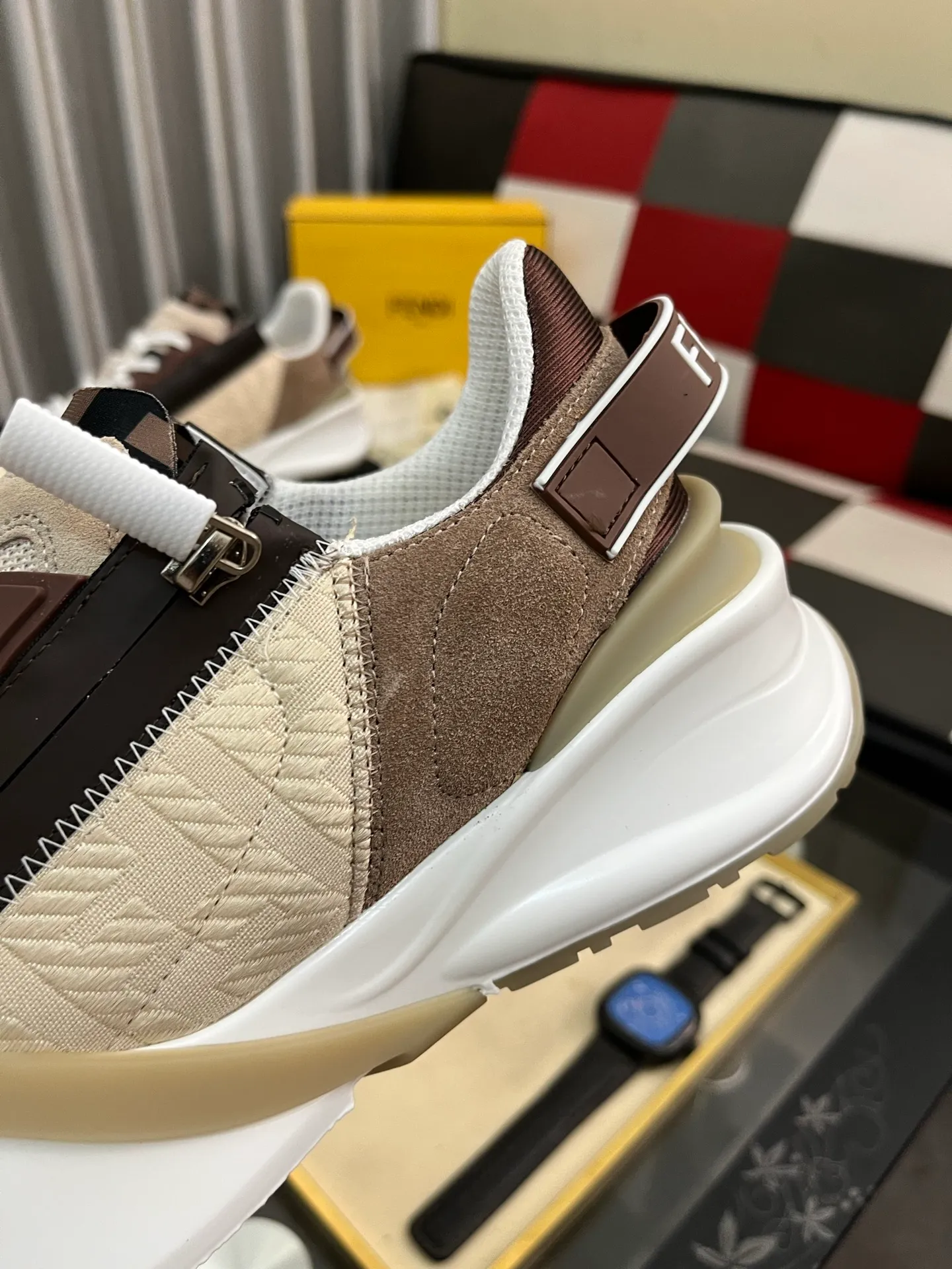 Men's men's shoes 💰540⌚️⌚️ FEND* — Fendi Flow men's casual sneakers, with elastic straps, side zippers, and corrugated soles engraved with F. Embossed Fendi Flow lettering on the heel. Made of technical fabric and a mix of blue and genuine leather. Decorated with Lycra® details. FF graphic tongue. Ultra-light and wear-resistant EVA sole. Code number: 38-44